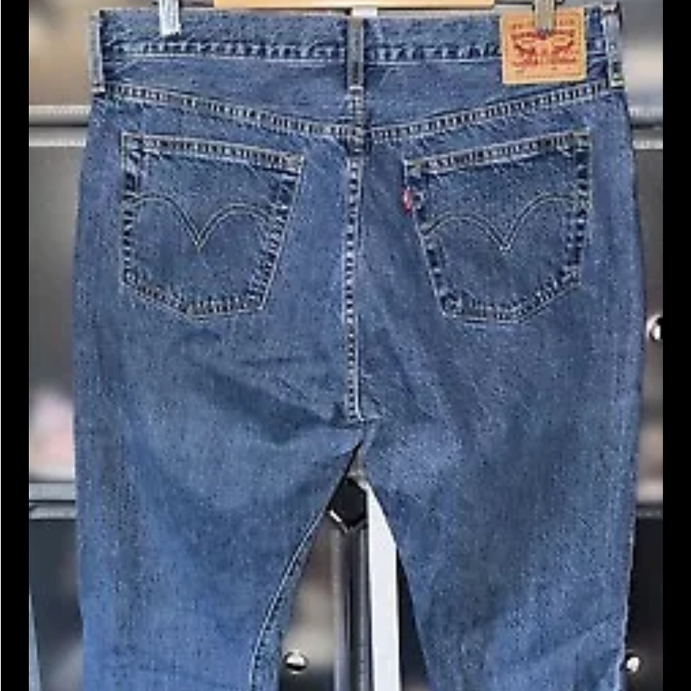 Levi’s 501 Original Jeans in Medium Wash Women’s Tag Size 32 x 32 - Picture 6 of 11